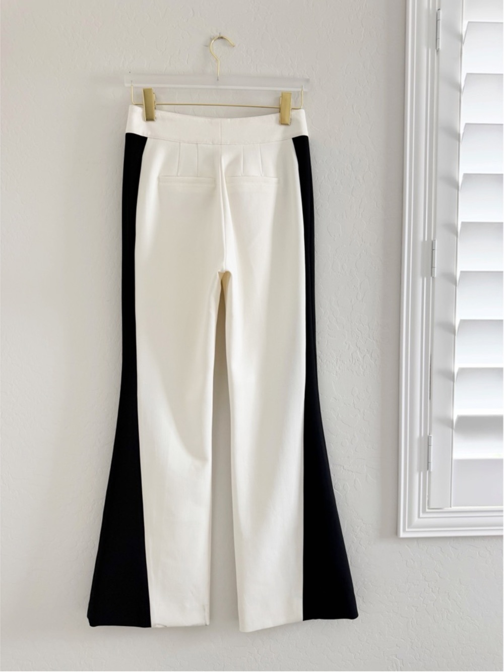 GSTQ Downtown Colorblock Flare Pant in Black/Ivory Size 4 - Picture 4 of 10